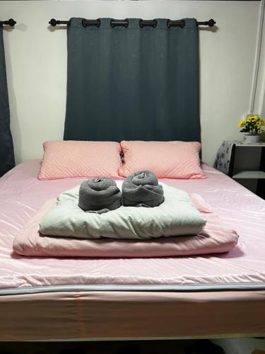 1 double bed