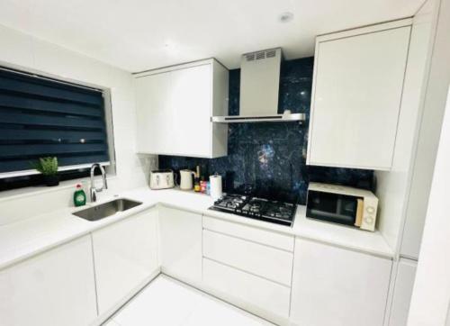 Spacious 3 bedroom Home in Hampstead, Gillingham