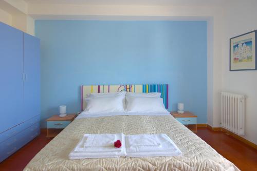 Iris Hotel - image 13