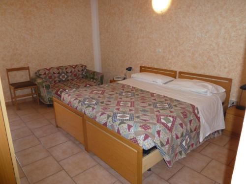 Hotel Bolognese – Foligno, CT