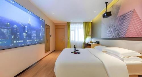 IU Hotel·Jiayuguan People's Shopping Mall