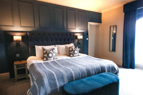 . Aysgarth Falls Hotel & Restaurant