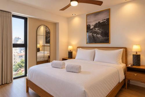 Fantastic 2BR with Pool near the Costa Verde by Geko
