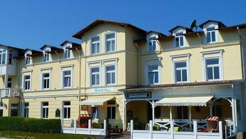 . Hotel Koos