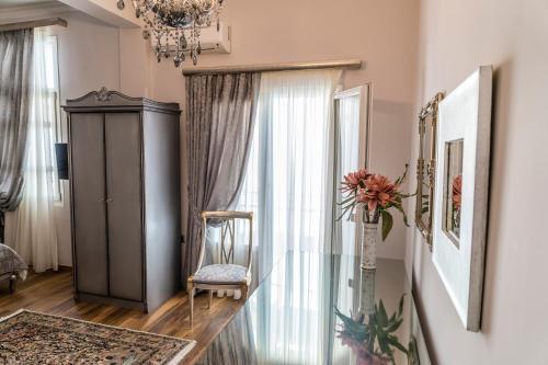 Le Bijou Luxury Rooms & Suites – Veria, MT
