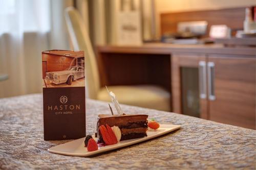 Haston City Hotel - image 11
