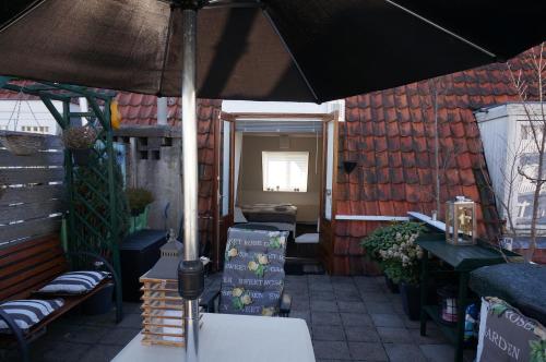 Amsterdam Roof Terrace B&B - image 9