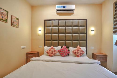 Amazing 5BHK Pvt Pool Villa With jacuzzi