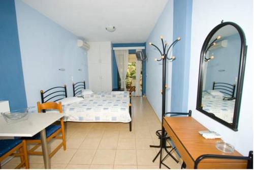 1 twin bed