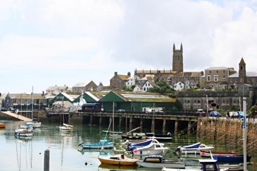The Dock Inn - main image