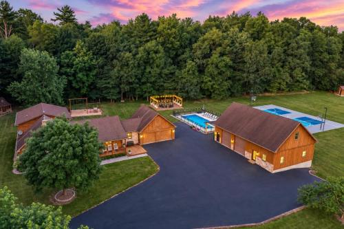 Ridgetop Cabin