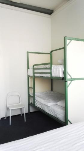Quadruple Room with Shared Bathroom image 5