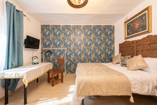 Modern Studio in Bari with Air Conditioning and Parking