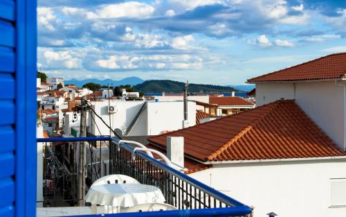 Syraina Apartments