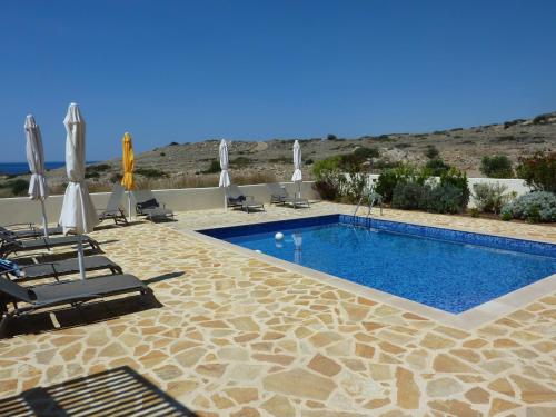  Villa Estia in Makry Gialos