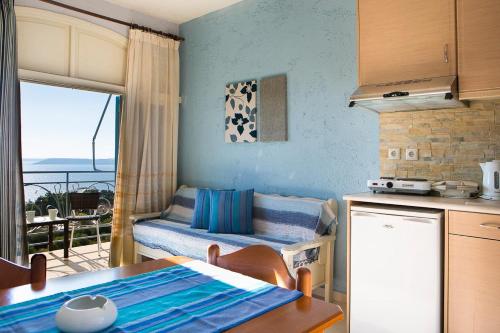 Irini Apartments 3
