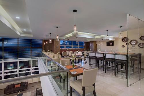 Food and beverages, LATAM HOTEL Plaza Pradera Quetzaltenango in Quetzaltenango