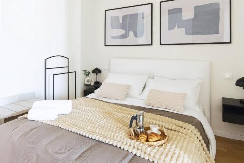 Modern Stylish Apartment - Isola & Central Station 2