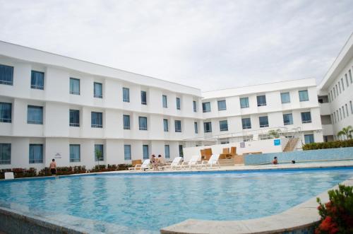 Peldbaseins, Hotel Las Olas Mamonal in Mamonal