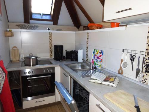 Kitchen, Knusperhaus Gretel in Frankenau