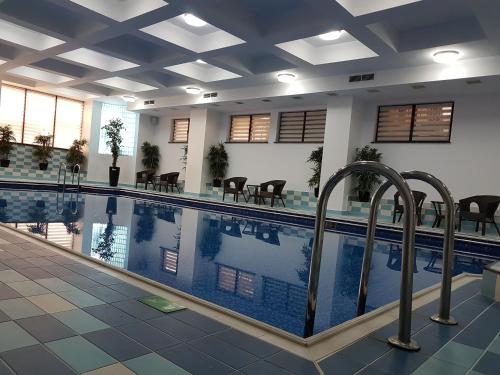 Hotel Nemira - image 13