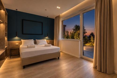 MU21 Hotel
