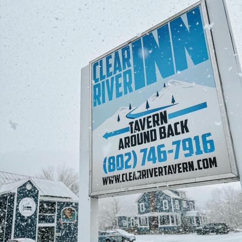 Clear River Inn and Tavern