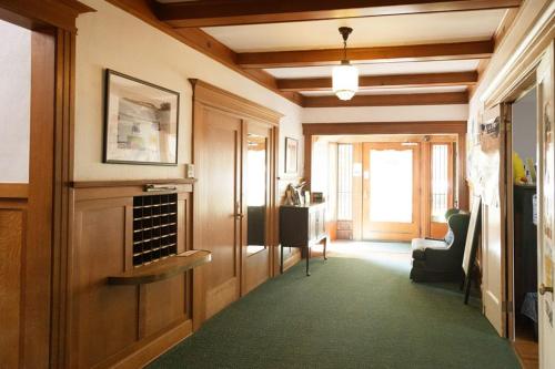 オレンジ ドライブ ホステル