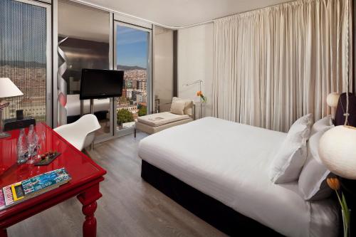 1 queen bed
