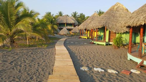 주변 환경, Eco-Hotel Playa Quilombo in 몬테리코