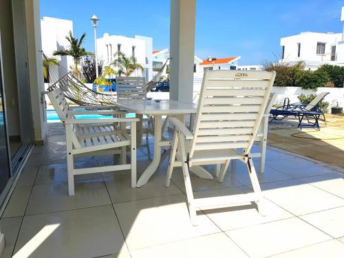 Colonial Beach Villas 33 & 13