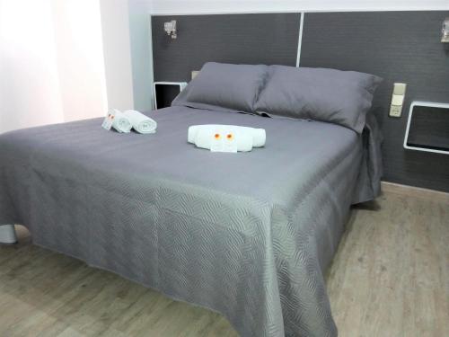 Double Room image 6