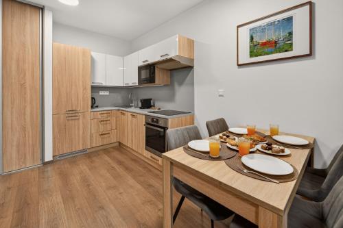 2 bedrooms, 3 beds