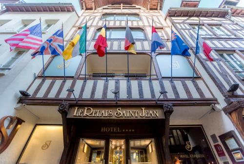 Hotel Relais Saint Jean Troyes - 출입구