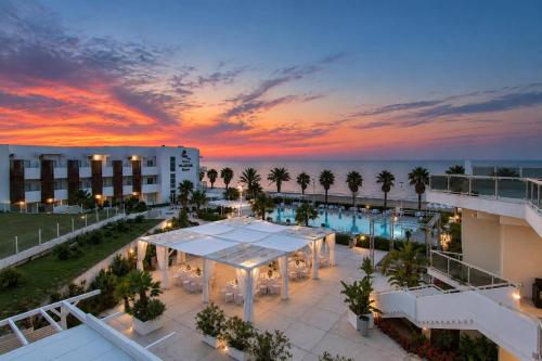 Martur Resort