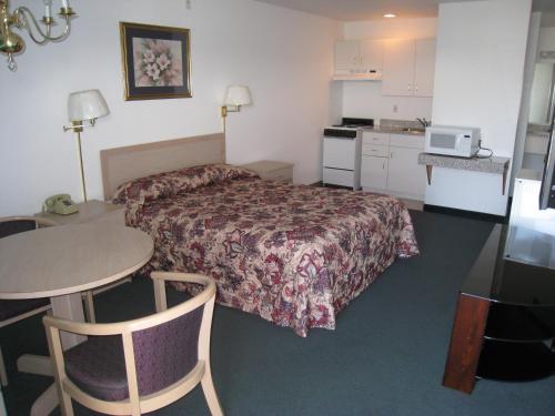 Crown Inn - image 5