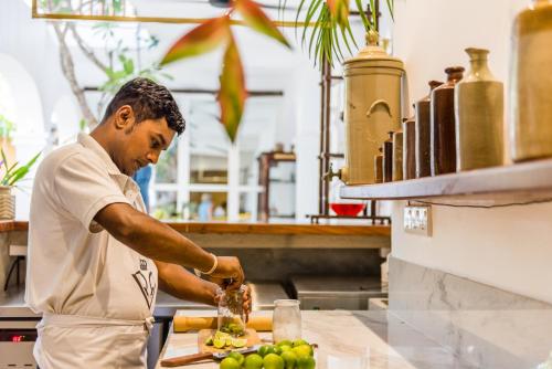 בר/טרקלין, Prince of Galle (inside the Fort) in גאלה