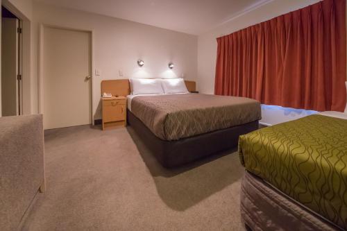 Siena Motor Lodge - Accommodation - Whanganui
