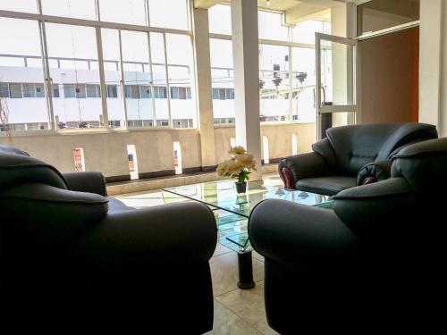 

Tharanga Restaurant and Guest House