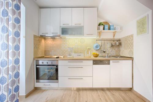 Apartment Karmen, Split (photo 6)