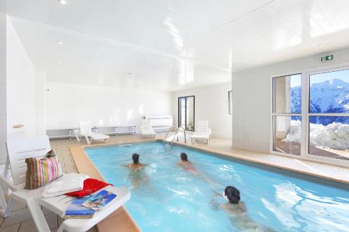 Residence Nemea Royal Peyragudes - 수영장