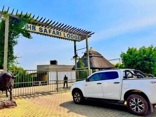 HB Safari Lodge