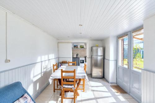 Hotop - Le Central - Montluel - Terrasse - Jardin