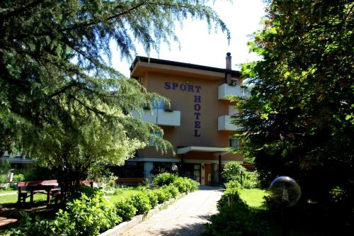 Hotel Sport - Pet friendly hotel and fishing lovers - Levico Terme