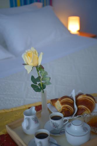 Iris Hotel - image 2