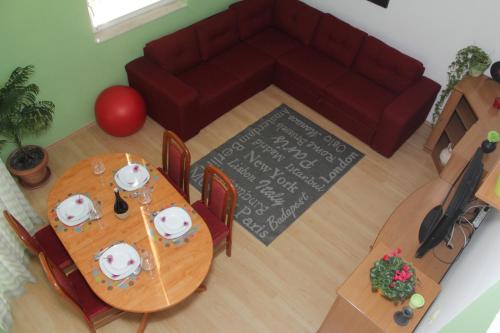  Apartments Dalmatino in Sveti Filip i Jakov