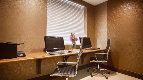 Best Western The Inn at Buffalo Airport – Cheektowaga, NY