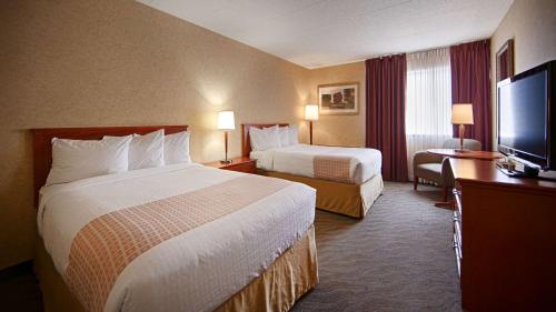 2 double beds