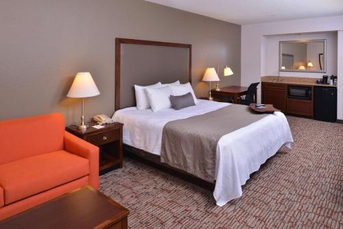 Best Western Plus Wichita West Airport Inn