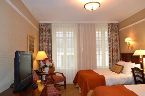 hotel photo